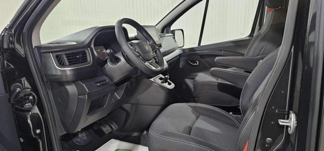 Renault Trafic image 4