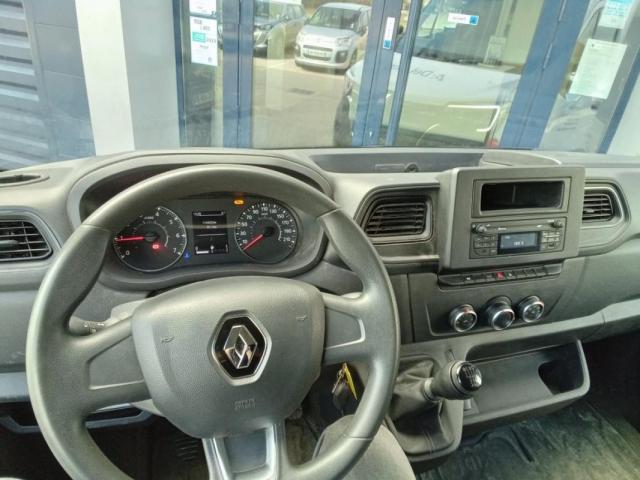 Renault Master image 1