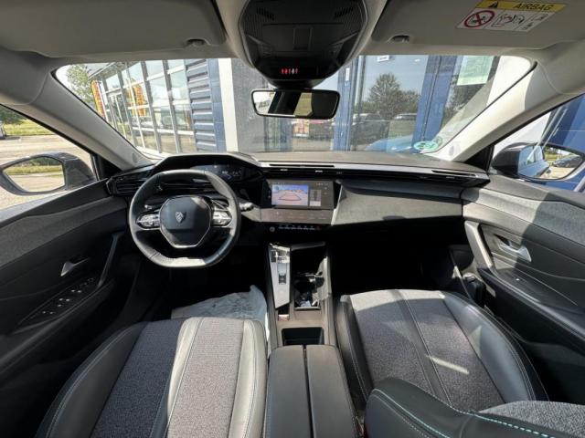 Peugeot 308 image 6
