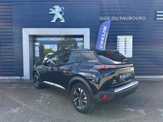 Peugeot 2008 image 3
