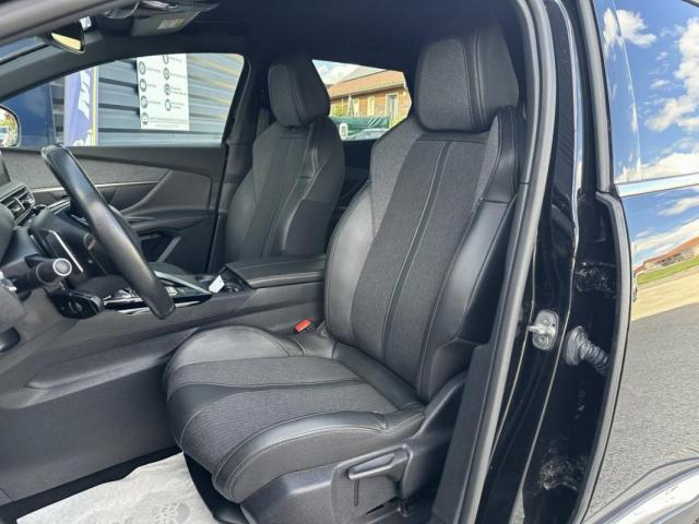 Peugeot 3008 image 3