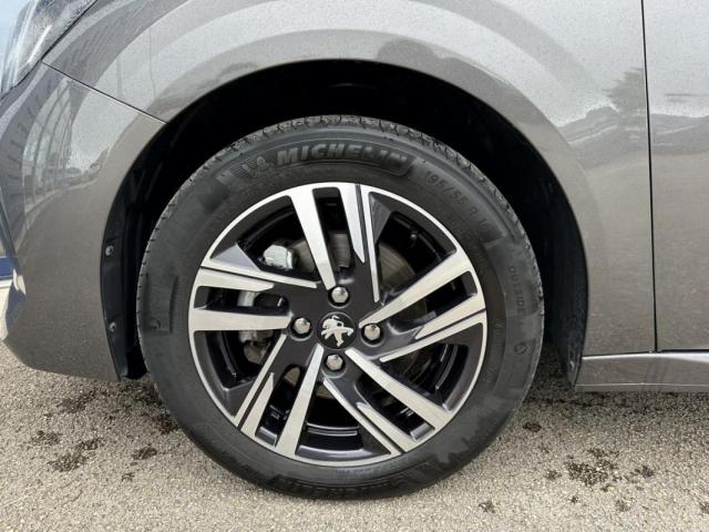 Peugeot 208 image 3