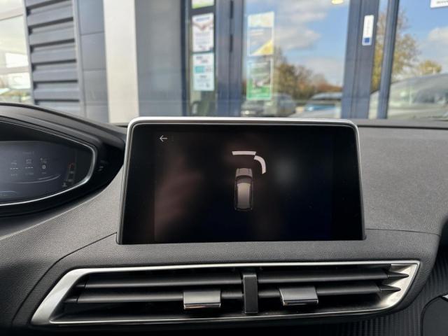 Peugeot 3008 image 1