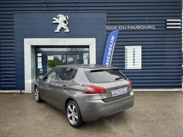 Peugeot 308 image 1