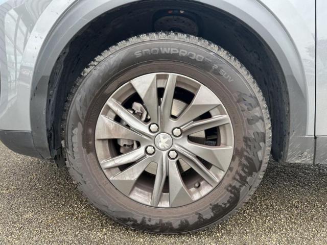 Peugeot 2008 image 8