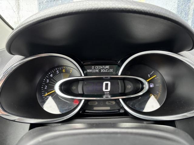 Renault Clio image 8