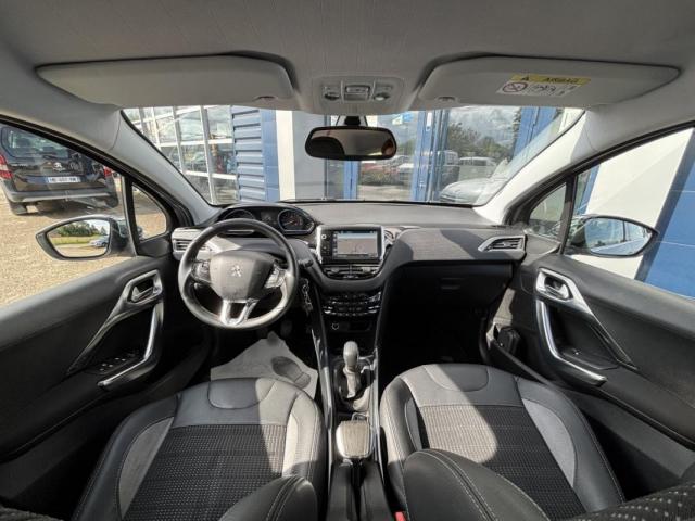 Peugeot 2008 image 8