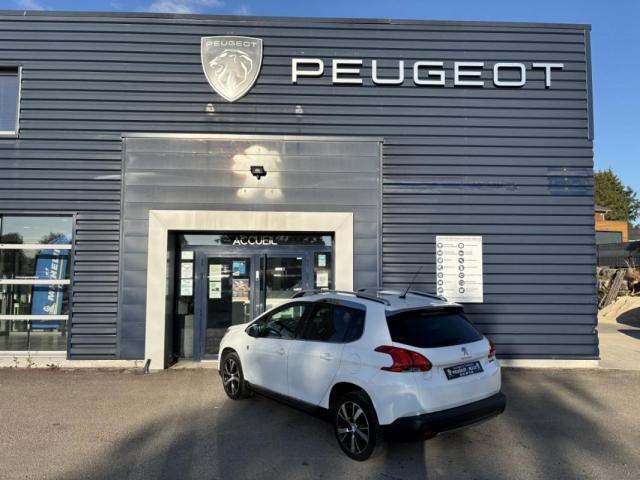 Peugeot 2008 image 6