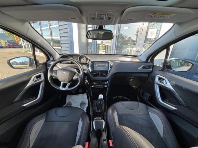 Peugeot 2008 image 2
