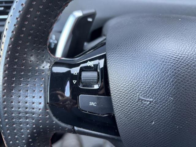 Peugeot 308 image 7