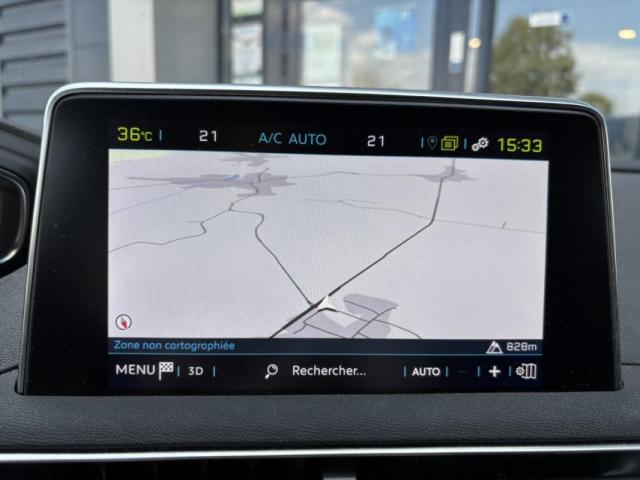 Peugeot 3008 image 2