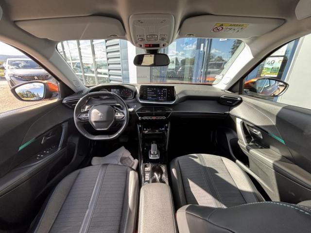 Peugeot 2008 image 3