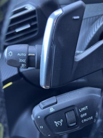Peugeot 2008 image 4