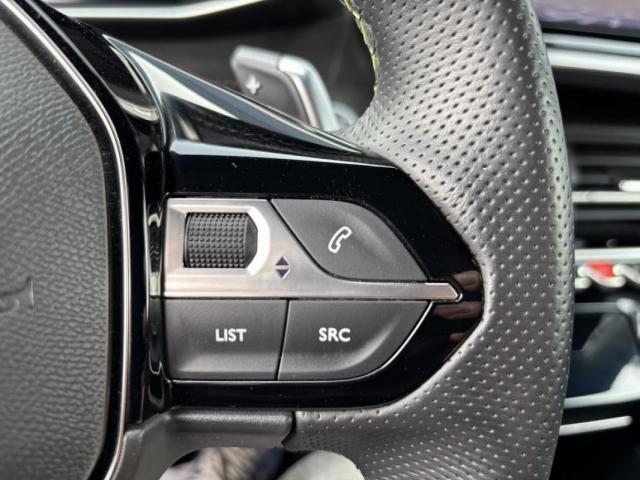 Peugeot 208 image 9