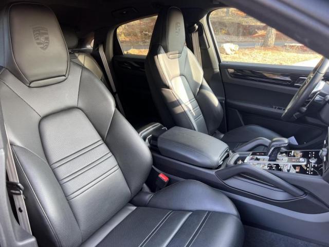 Porsche Cayenne Coupé image 2