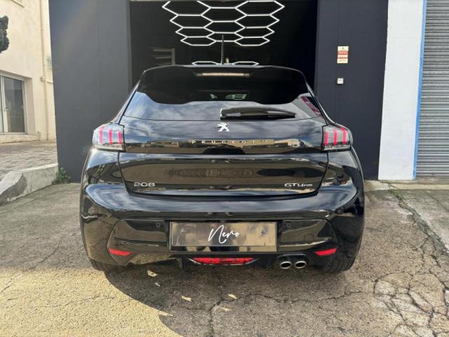 Peugeot 208 image 3