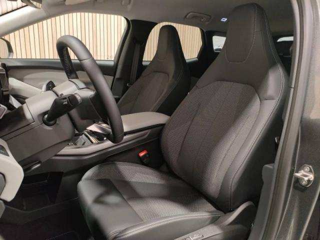 Ford Explorer image 5