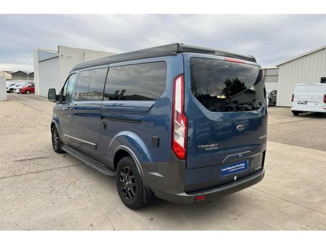 Ford Transit Custom image 3