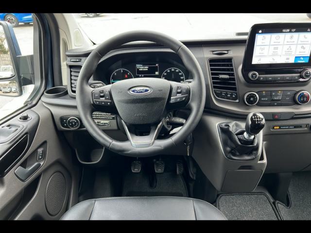 Ford Transit Custom image 2