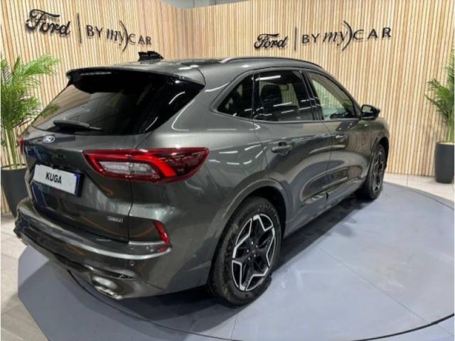 Ford Kuga image 2