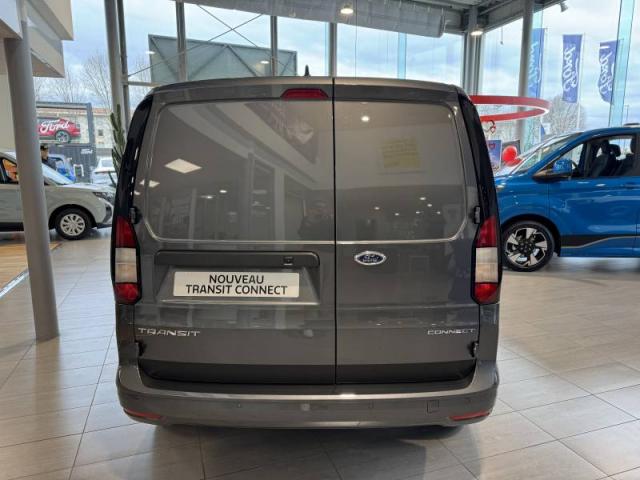 Ford Transit image 5