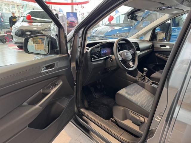 Ford Transit image 1