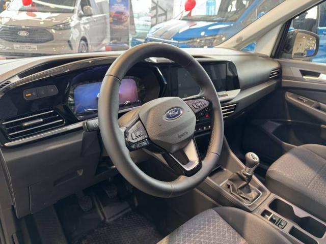 Ford Transit image 4