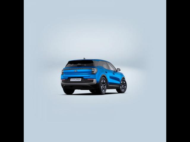 Ford Explorer image 3