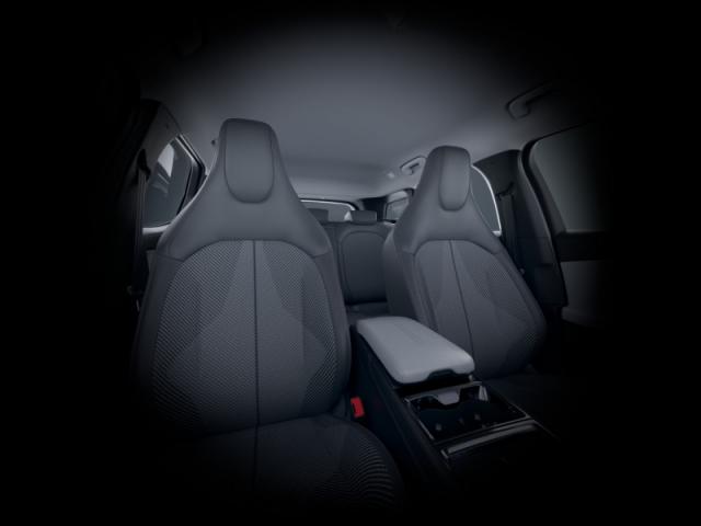 Ford Explorer image 2