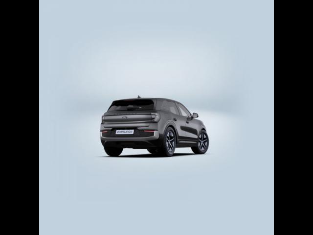 Ford Explorer image 5