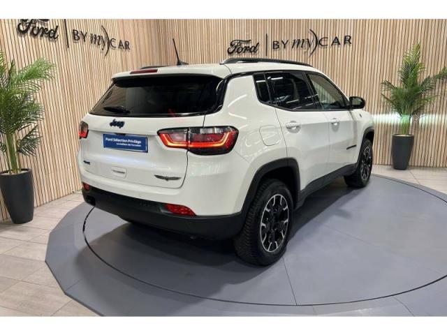 Jeep Compass image 5