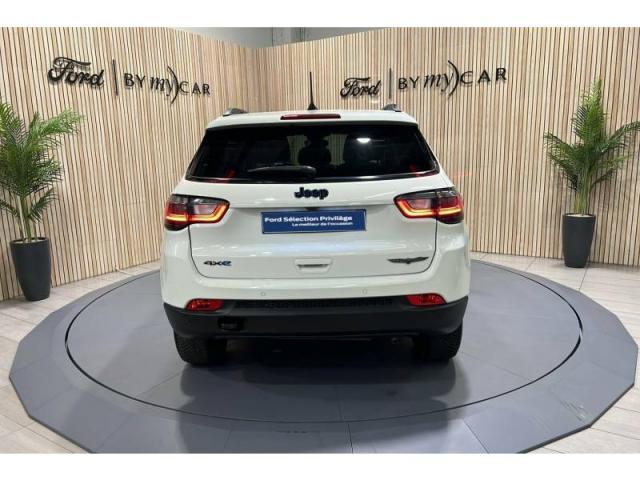 Jeep Compass image 8