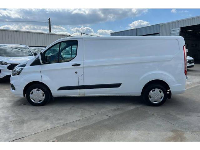 Ford Transit image 9
