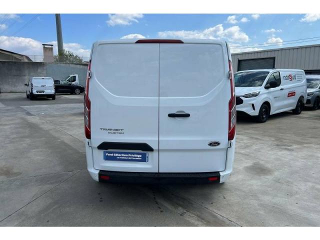 Ford Transit image 4