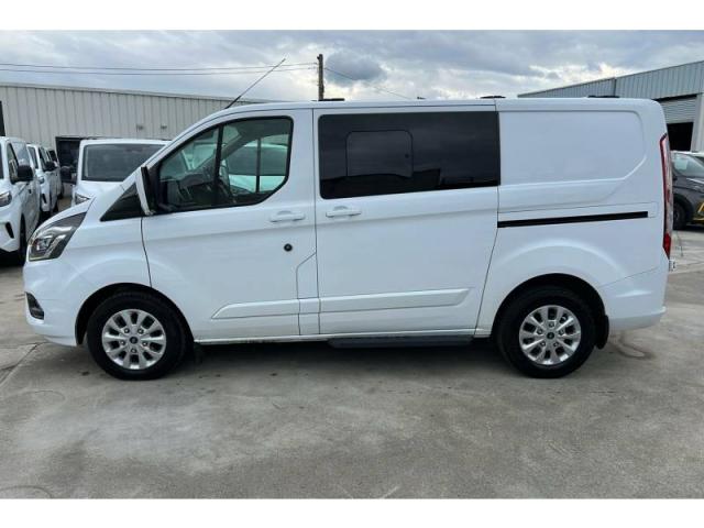 Ford Transit image 8