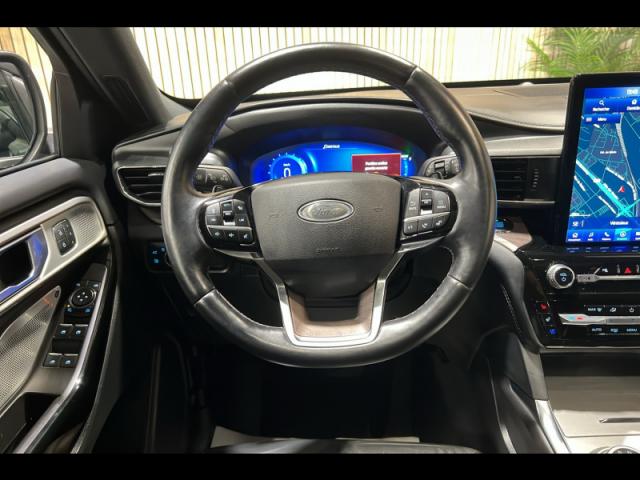Ford Explorer image 3