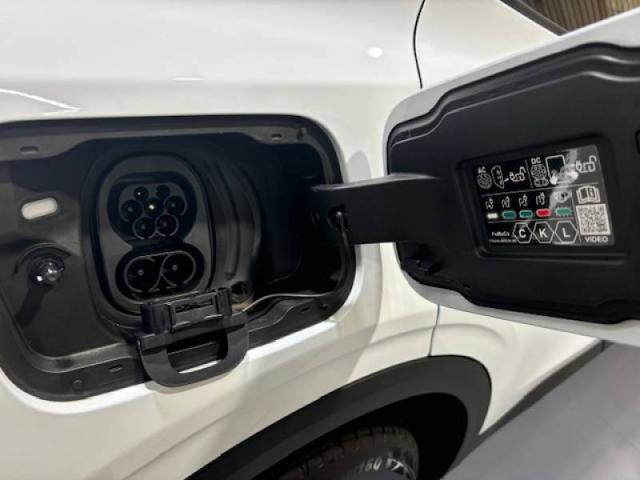 Ford Explorer image 9