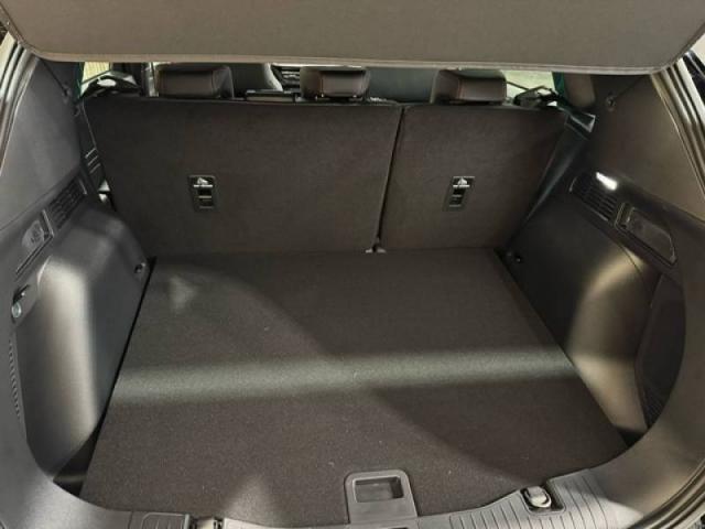 Ford Kuga image 6