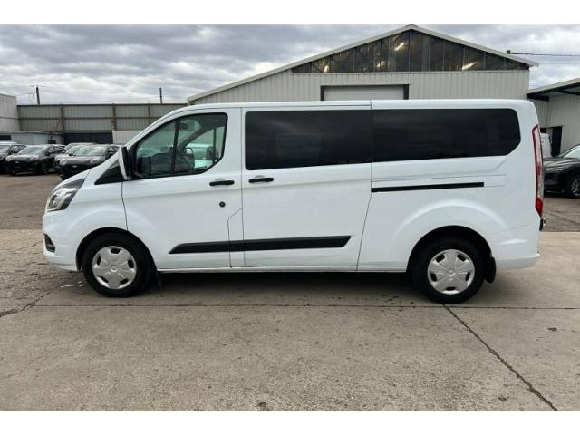 Ford Transit image 6