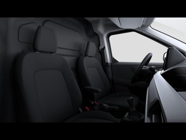 Ford Transit Courier image 9