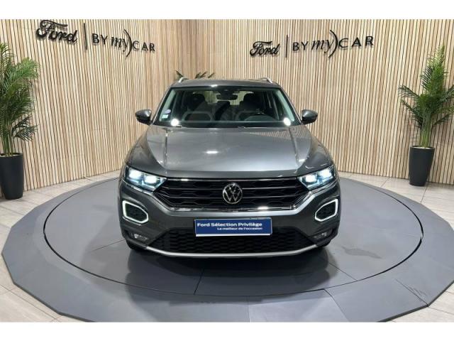Volkswagen T-Roc image 9