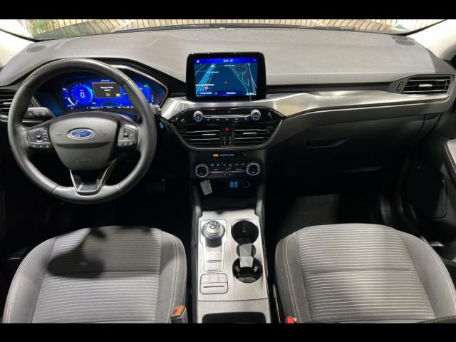 Ford Kuga image 8