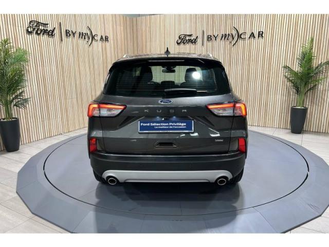 Ford Kuga image 5