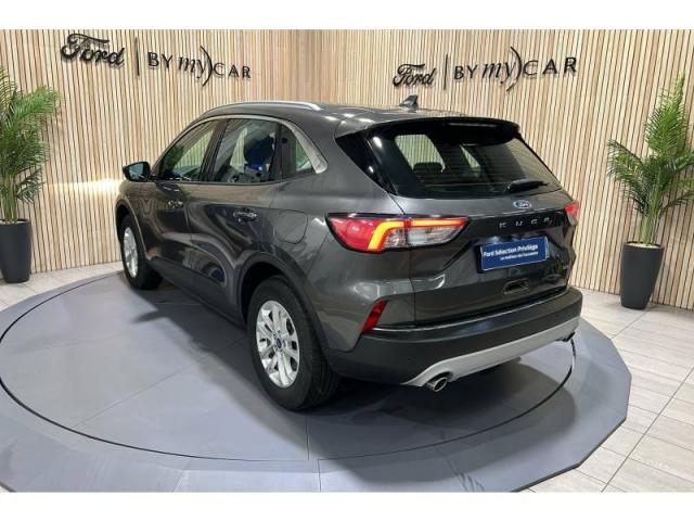 Ford Kuga image 7