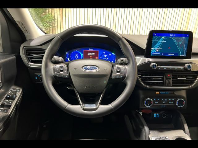 Ford Kuga image 3