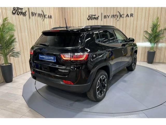 Jeep Compass image 9