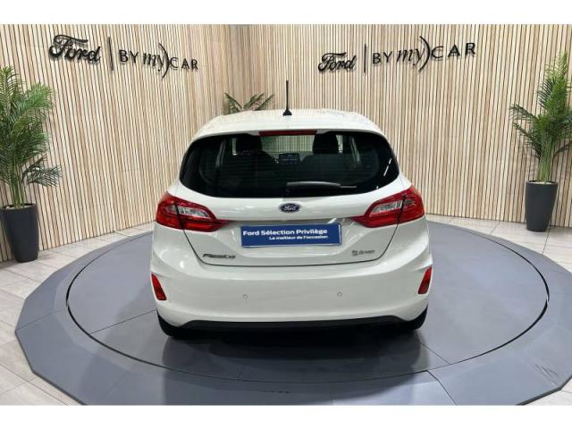 Ford Fiesta image 6