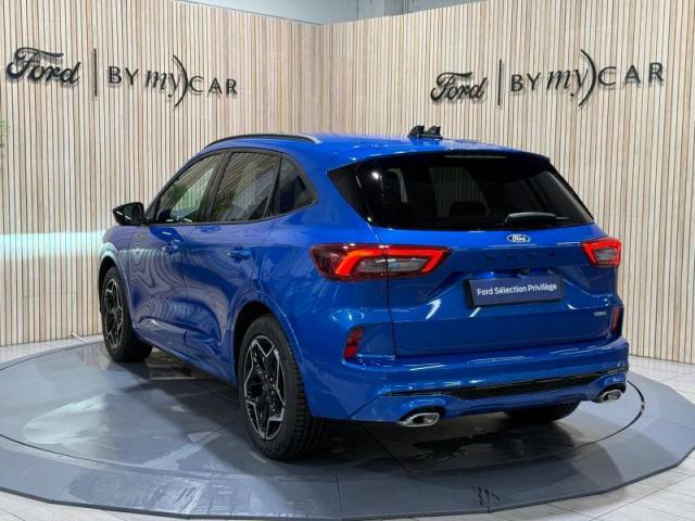 Ford Kuga image 4