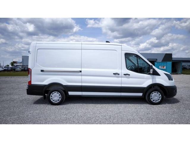 Ford Transit image 9