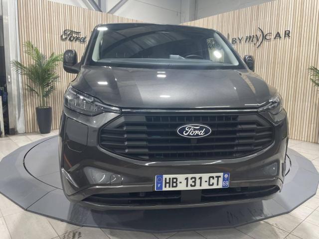 Ford Transit Custom image 8